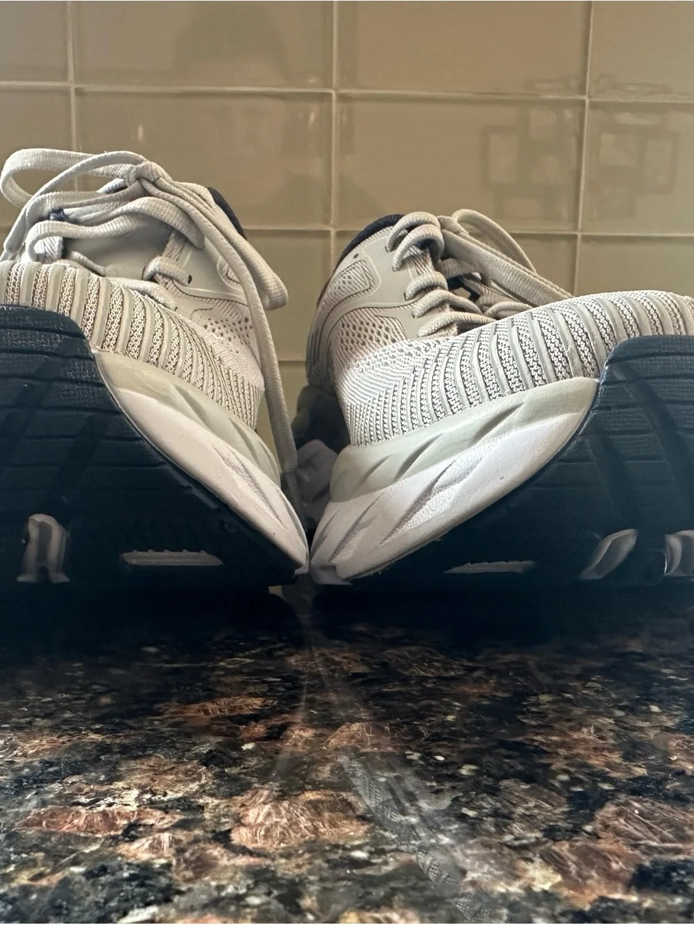 Hoka neutral running